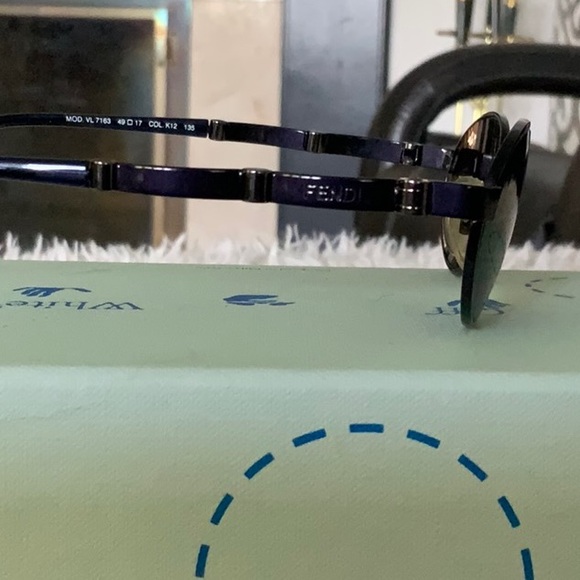 Fendi sunglasses - Picture 7 of 7